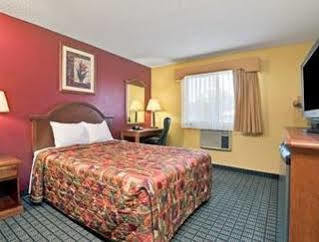 Days Inn By Wyndham Torrington Kültér fotó